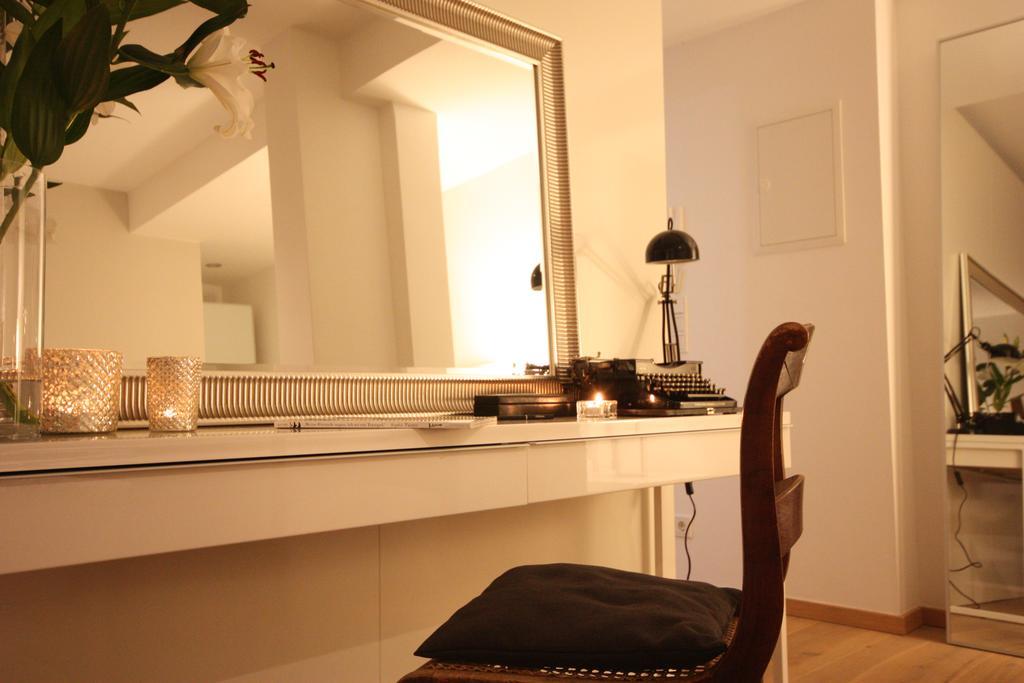 Dorya Am Ring Apartment Cologne Room photo