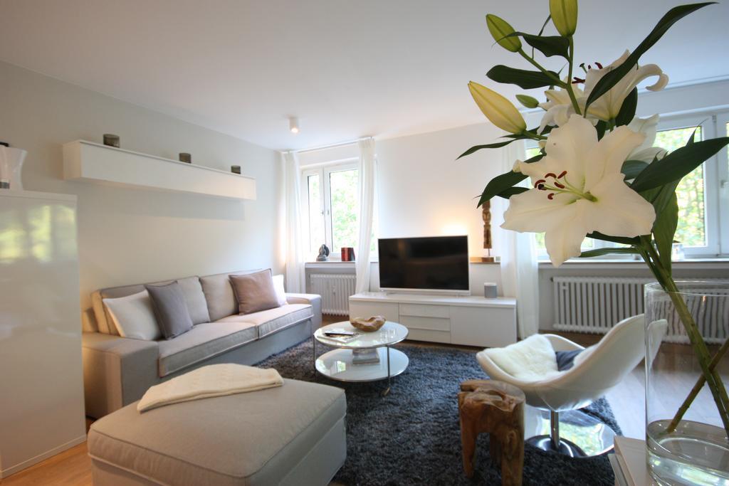 Dorya Am Ring Apartment Cologne Room photo