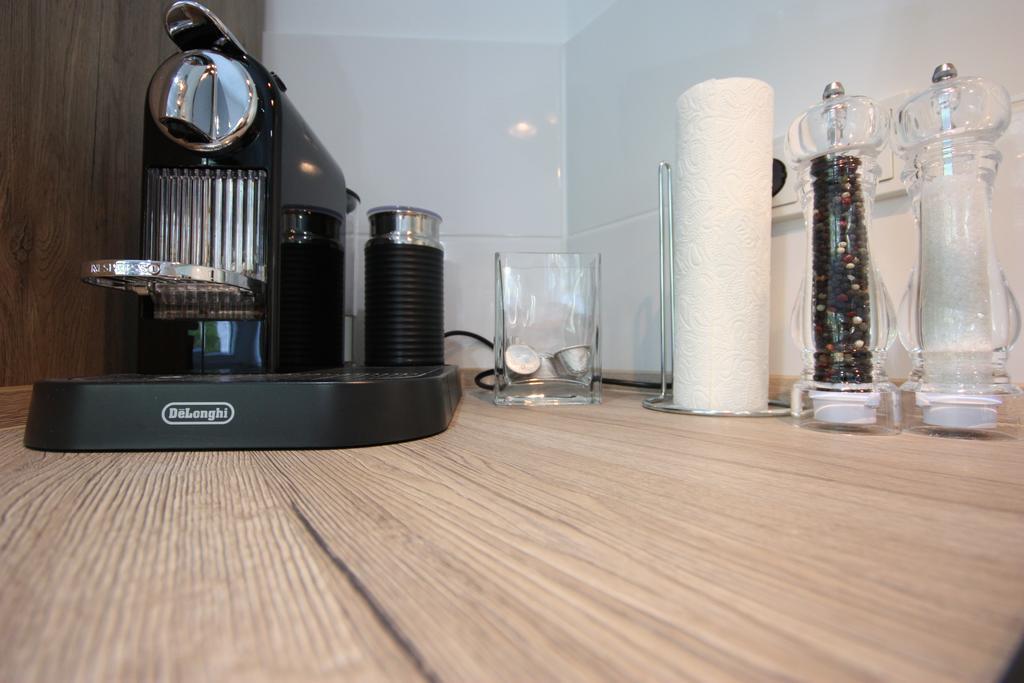 Dorya Am Ring Apartment Cologne Room photo